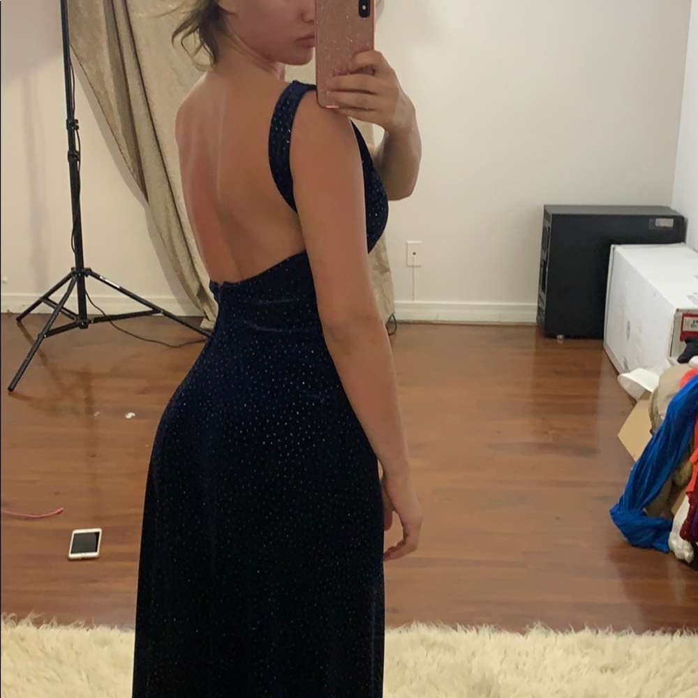 COPY - Dark blue sparkle Reggio gown size 4